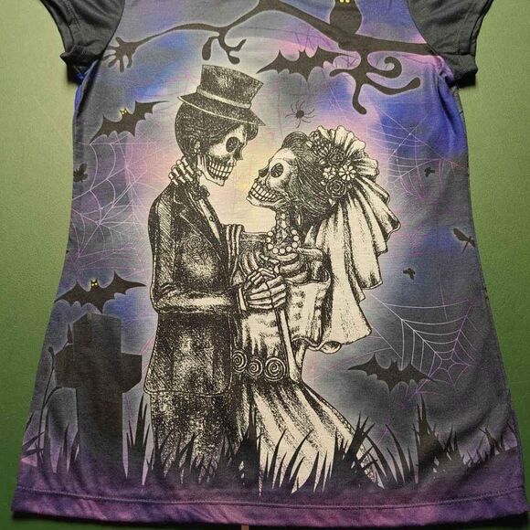 Set of 2 Bride & Groom Skeleton Dual Sided Graphic T-Shirts - Juniors Medium - Picture 7 of 10
